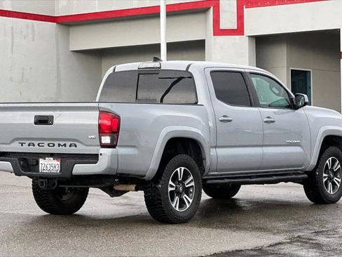 Certified 2019 Toyota Tacoma TRD Sport w/ TRD Premium Sport Package RWD image 2