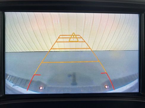 Used 2017 GMC Sierra 2500 SLT w/ All Terrain HD Package image 8