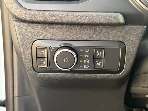 New 2026 Ford Escape SE w/ Class II Trailer Tow Package image 25