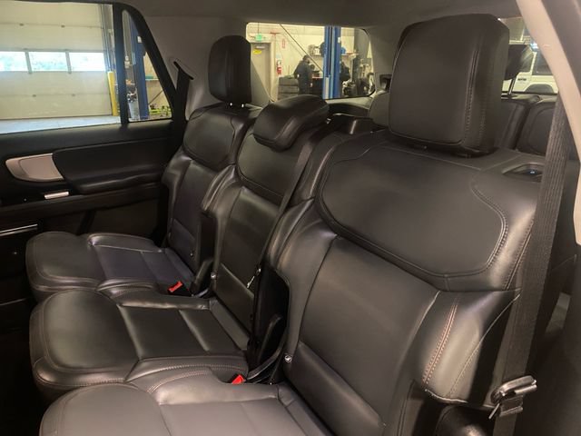 Used 2025 Ford Expedition Active AWD/4WD image 15