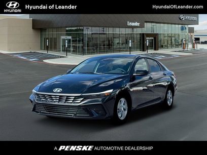 New 2026 Hyundai Elantra SE