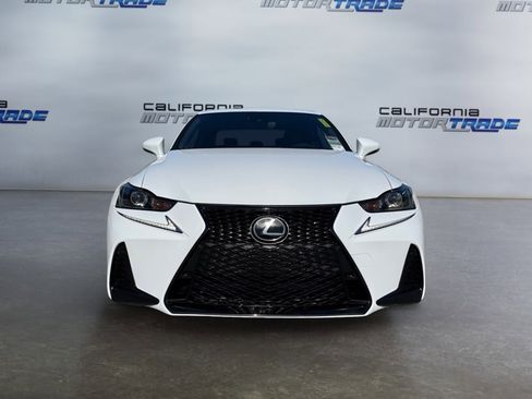 Used 2018 Lexus IS 300 F Sport RWD image 2