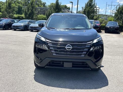 New 2026 Nissan Rogue SV FWD image 2