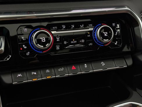 New 2025 GMC Sierra 1500 Denali Ultimate image 33