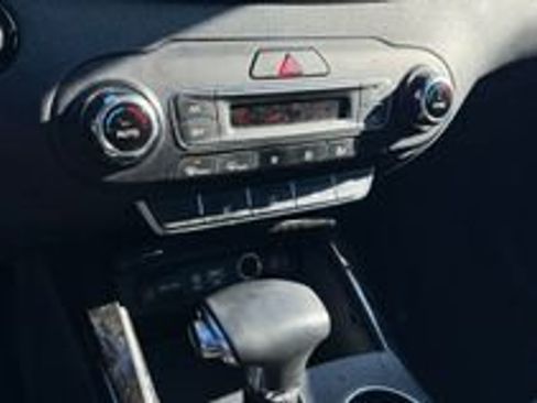 Used 2019 Kia Sorento EX w/ EX Touring Package image 16