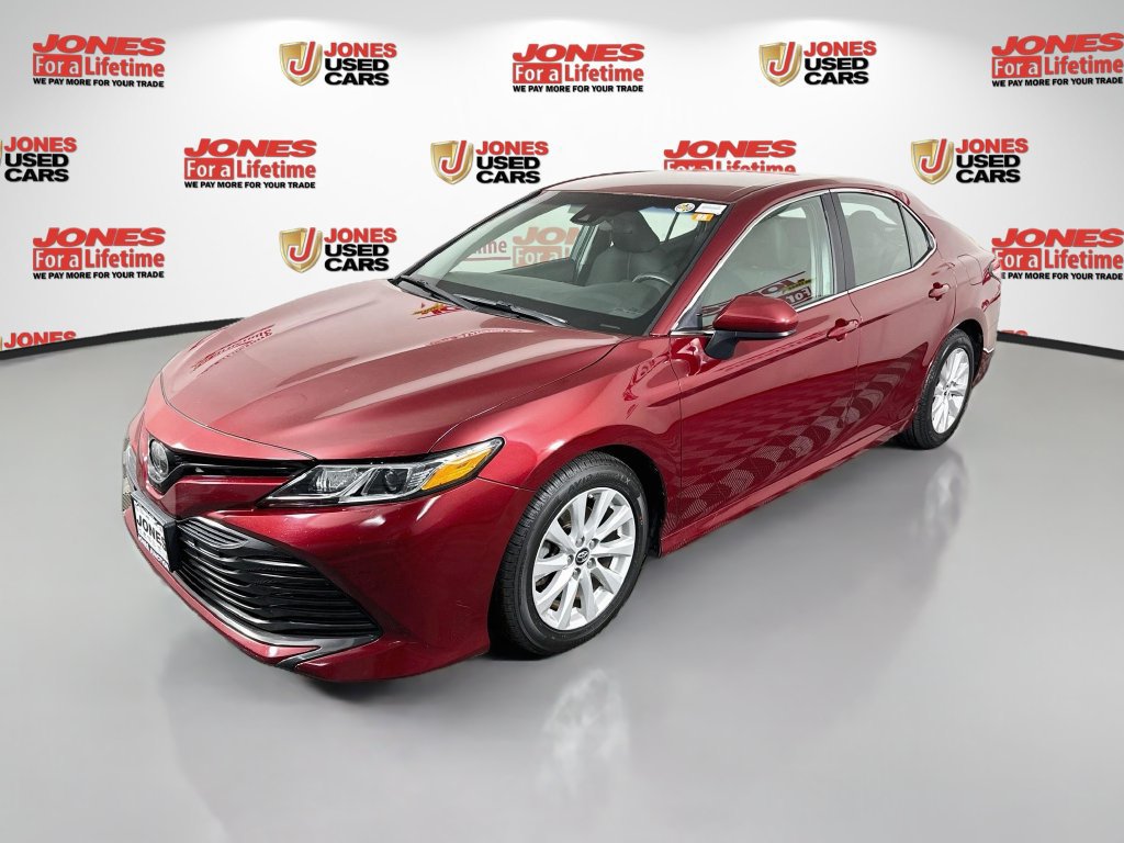 Certified 2018 Toyota Camry LE FWD image 12