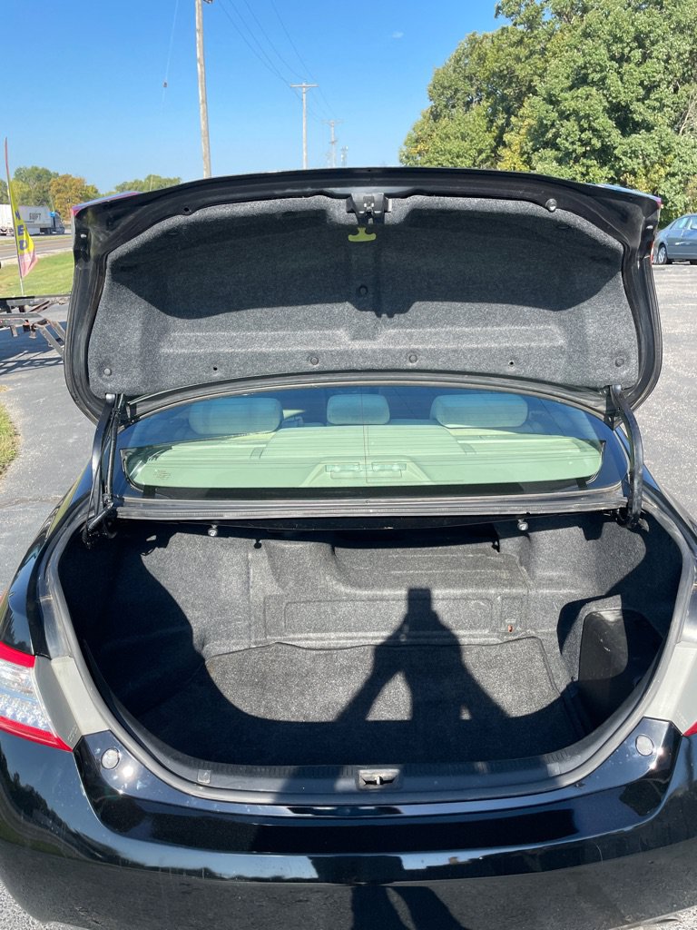 Used 2010 Toyota Camry Hybrid FWD image 17