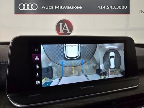 Used 2022 Kia Telluride SX w/ SX Prestige Package AWD/4WD image 32