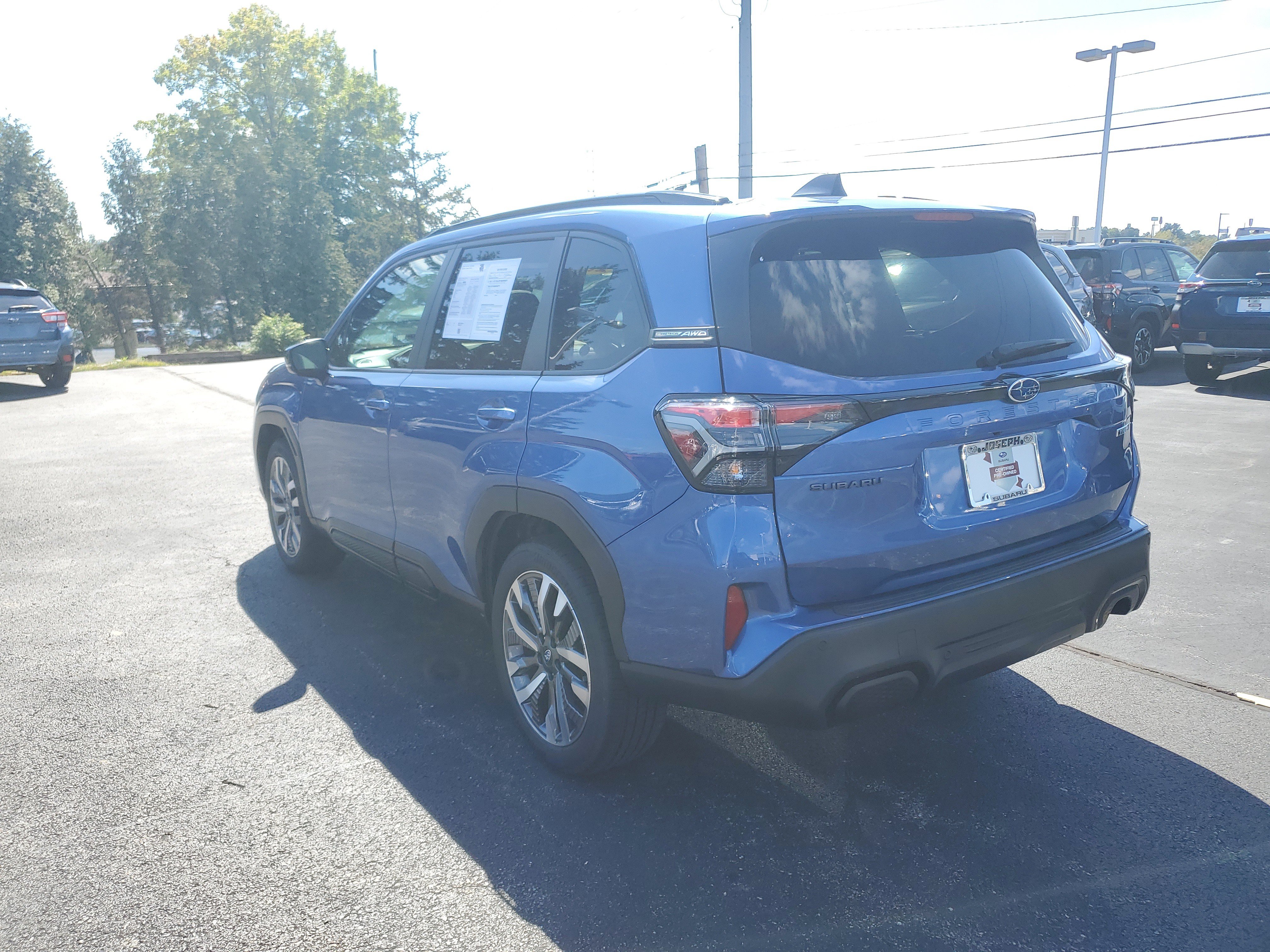 Used 2026 Subaru Forester Touring AWD/4WD image 2