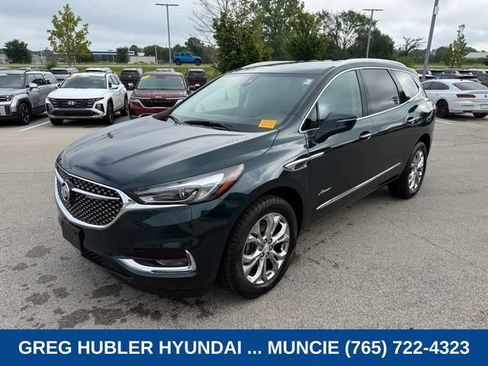 Used 2019 Buick Enclave Avenir w/ Avenir Technology Package FWD image 8