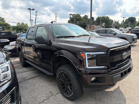 Used 2019 Ford F150 XLT w/ Equipment Group 302A Luxury AWD/4WD image 3