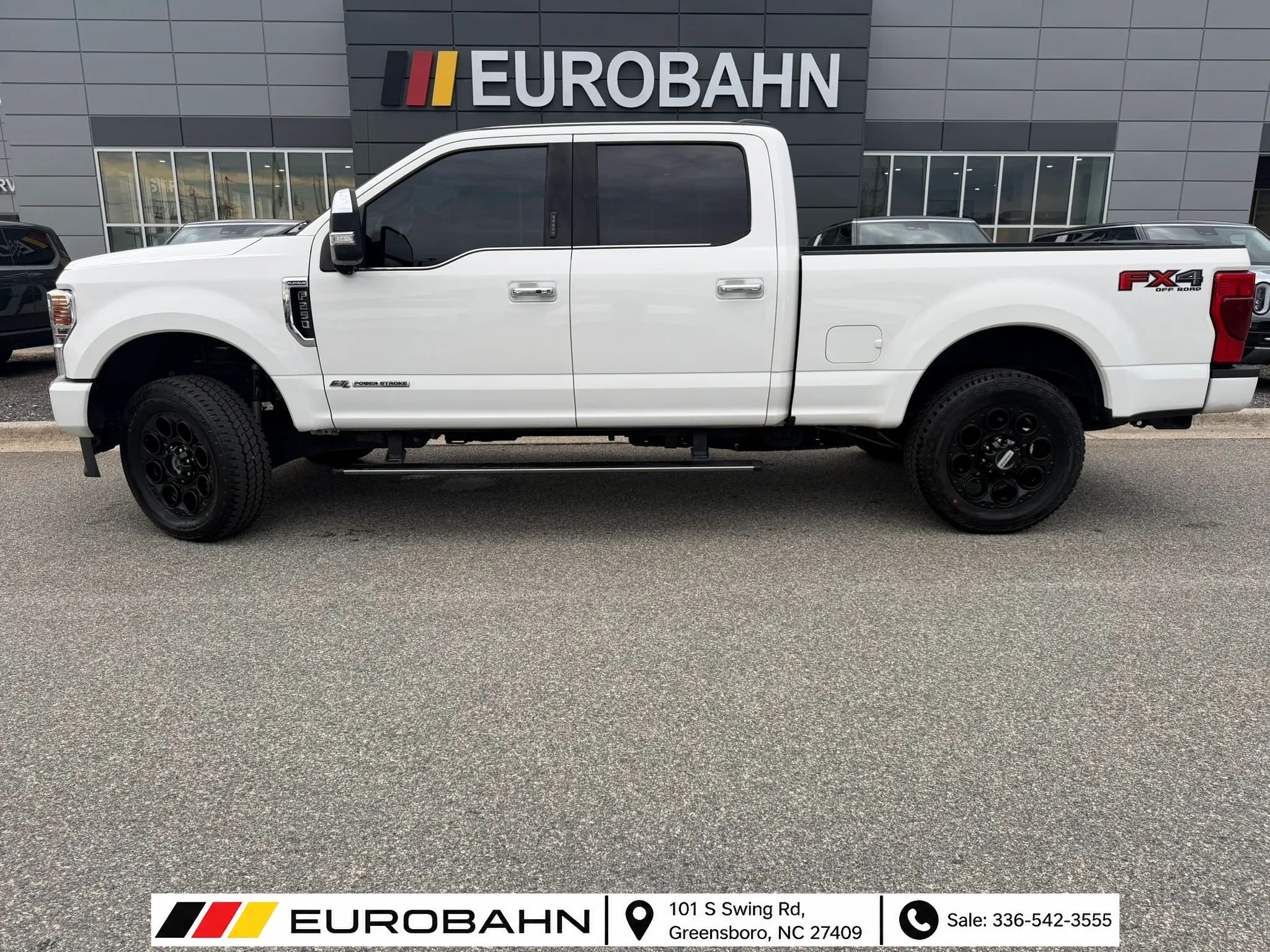 Used 2020 Ford F250 Platinum AWD/4WD image 2