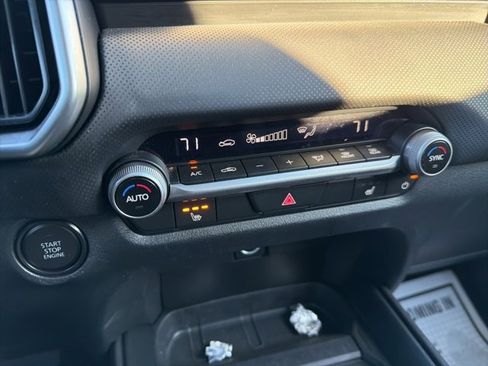 Used 2025 MAZDA CX-50 AWD 2.5 S w/ Preferred Package image 40