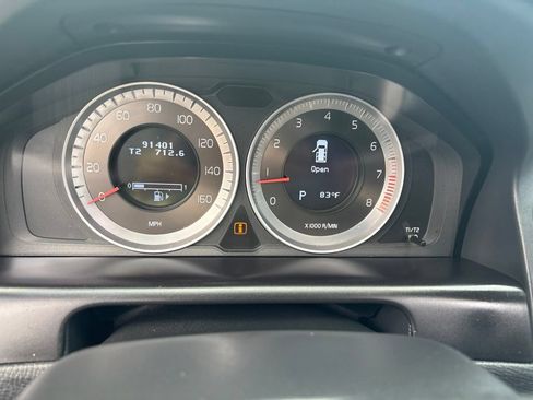 Used 2013 Volvo XC60 T6 AWD/4WD image 14