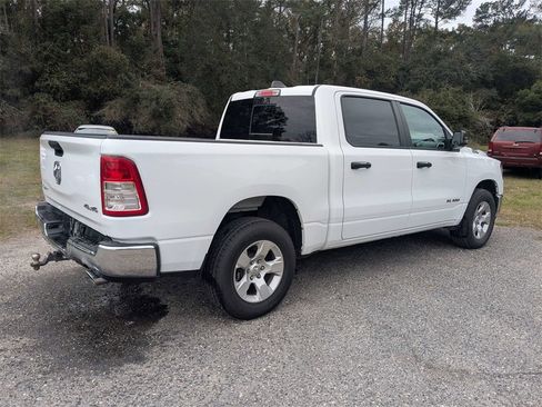 Used 2024 RAM 1500 Lone Star image 4