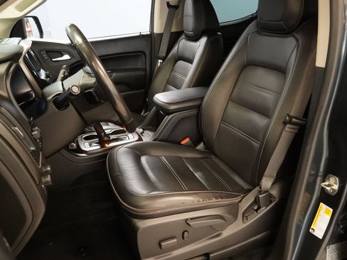 Used 2018 GMC Canyon Denali AWD/4WD image 3