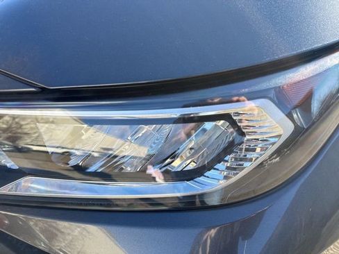 Used 2020 Toyota RAV4 XLE image 26