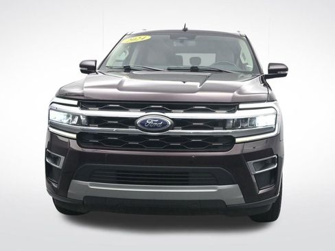 Used 2024 Ford Expedition Max Limited RWD image 2