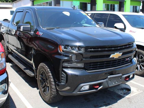 Used 2020 Chevrolet Silverado 1500 LT Trail Boss w/ Convenience Package AWD/4WD image 3