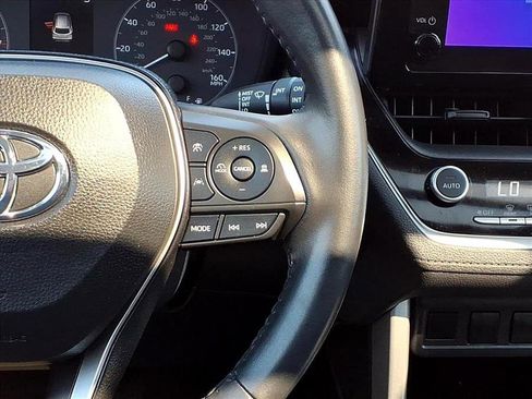 Used 2023 Toyota Corolla Cross LE w/ Moonroof Package image 26