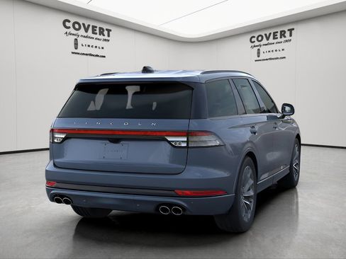New 2026 Lincoln Aviator 2WD image 8