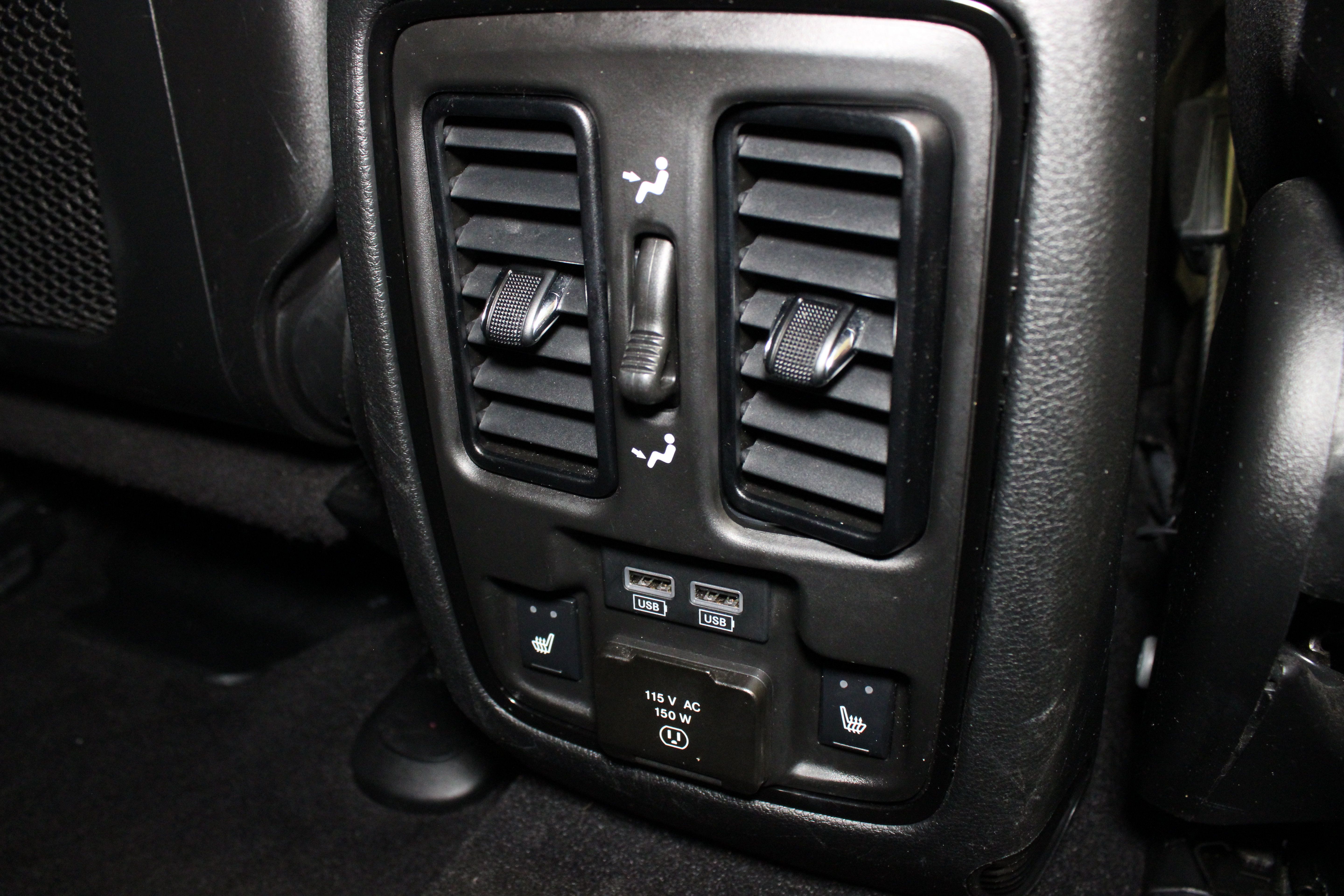 Used 2025 Dodge Durango R/T AWD/4WD image 17