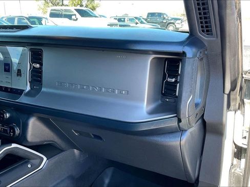 Certified 2022 Ford Bronco Outer Banks image 23