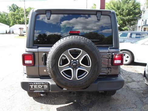 Used 2020 Jeep Wrangler Sport AWD/4WD image 10