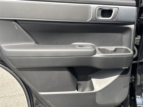 New 2026 Hyundai Santa Fe SE image 13