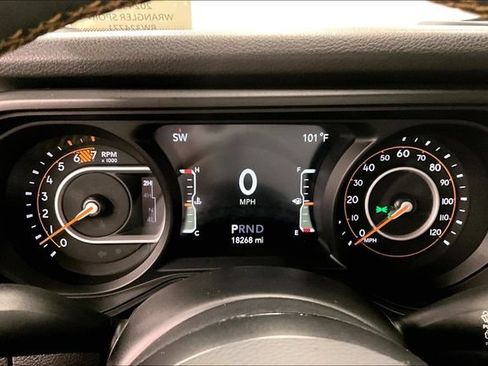 Used 2024 Jeep Wrangler Unlimited Sport AWD/4WD image 27