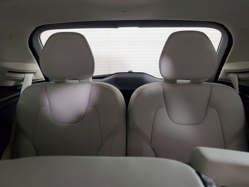 New 2026 Volvo XC90 T8 Ultra w/ Protection Package Premier AWD/4WD image 15