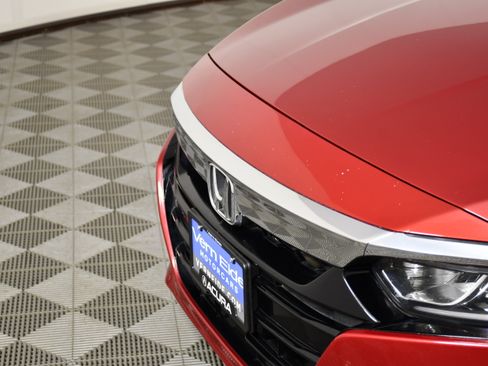 Used 2018 Honda Accord EX-L image 11