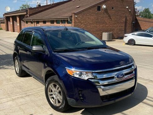 Used 2011 Ford Edge SE w/ 101A Rapid Spec Order Code image 9