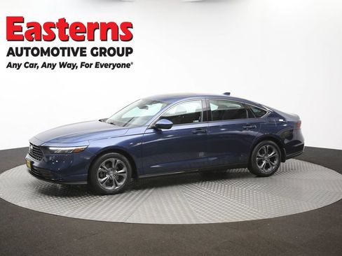 Used 2023 Honda Accord EX image 56