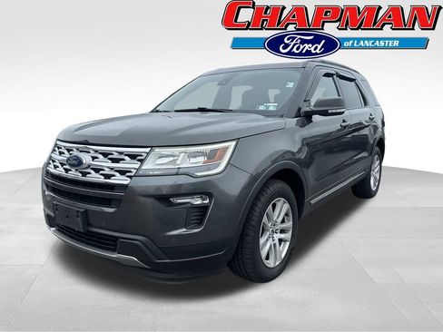 Used 2019 Ford Explorer XLT w/ Equipment Group 202A AWD/4WD image 1