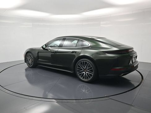 Certified 2026 Porsche Panamera 4 AWD/4WD image 3