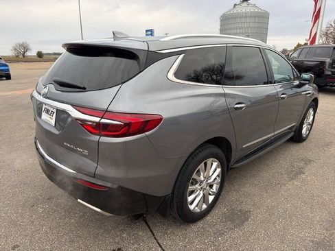 Used 2019 Buick Enclave Premium w/ Experience Buick Package image 6