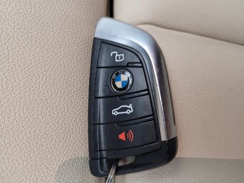 Used 2021 BMW 330i xDrive Sedan w/ Convenience Package AWD/4WD image 32