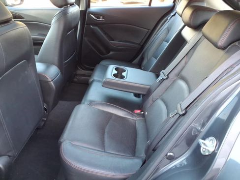 Used 2014 MAZDA MAZDA3 s Grand Touring w/ Technology Package FWD image 9