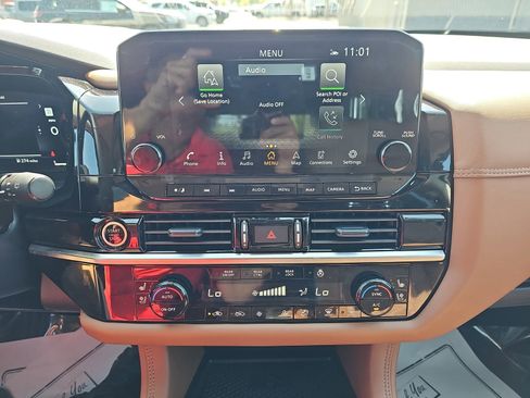 Used 2024 Nissan Pathfinder Platinum w/ Cargo Package image 22