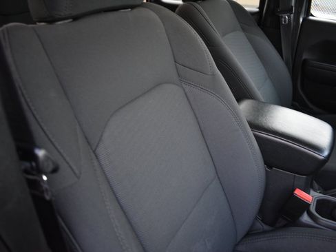 Used 2023 Jeep Wrangler Willys image 24