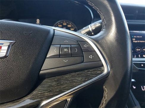 Used 2021 Cadillac XT5 Premium Luxury image 29
