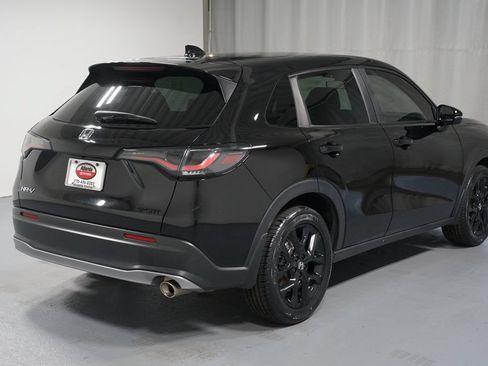 Used 2025 Honda HR-V Sport image 8