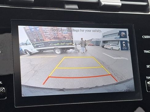 Used 2022 Hyundai Santa Cruz SEL Premium image 17