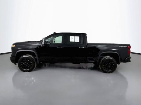 Used 2025 Chevrolet Silverado 2500 Custom w/ Custom Value Package AWD/4WD image 6