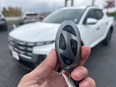 Used 2025 Hyundai Santa Cruz SEL image 48