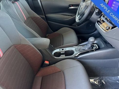 Used 2026 Toyota Corolla SE w/ SE Premium Package FWD image 16