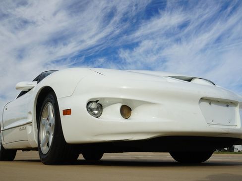 Used 1998 Pontiac Firebird Formula w/ Opt Pkg image 22