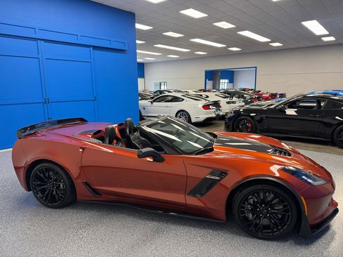 Used 2016 Chevrolet Corvette Z06 w/ 3LZ Preferred Equipment Group RWD image 4
