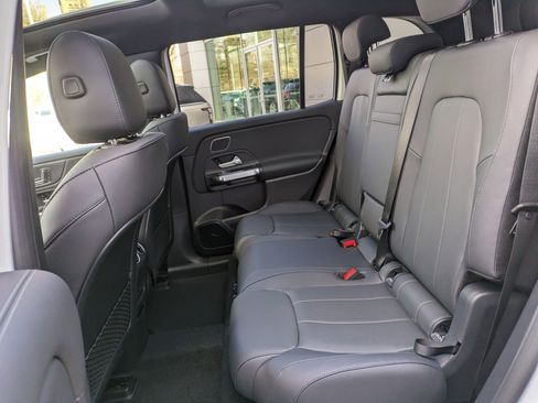 New 2025 Mercedes-Benz EQB 300 4MATIC image 14